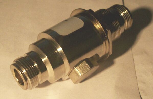 Metallic lightning arrestor golden in color