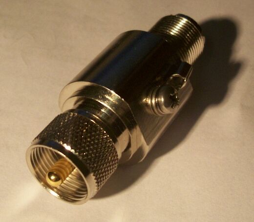 Metallic lightning arrestor golden in color