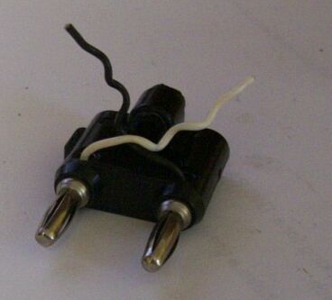 Pomona MDP Dual Banana Plug on a White Background