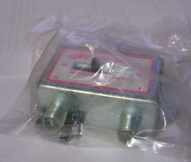 Aim AB Switch SPDT F Females Connectors