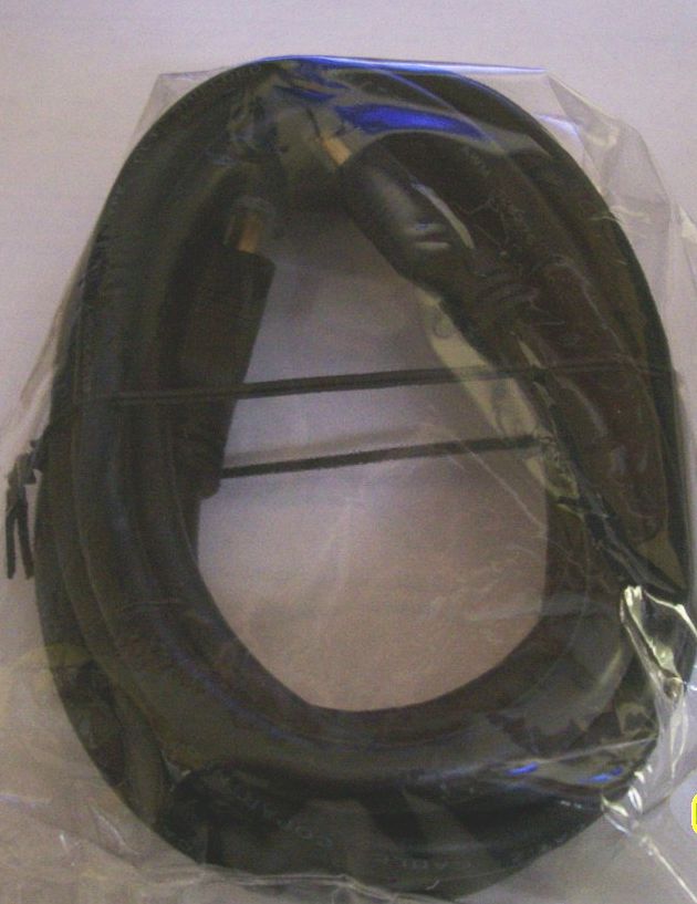 Black color audio video signal transferring cable