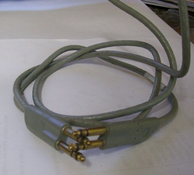 Switchcraft Dual Bantam Plug 48 inch Cable